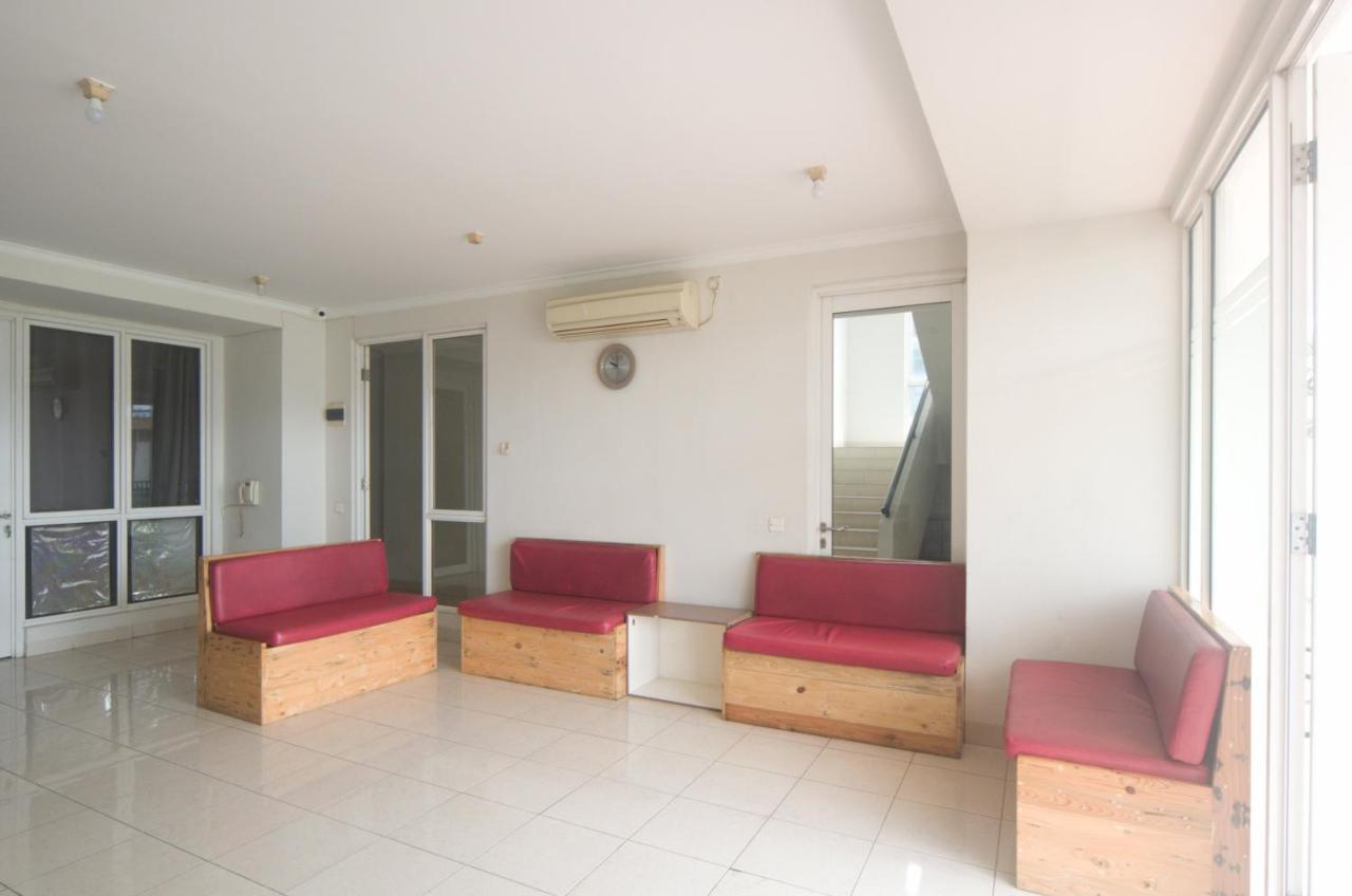 Oyo 3049 Scientia Dormitory Syariah Tangerang Zewnętrze zdjęcie